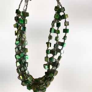 NWOT Beautiful GREEN & SILVER Beaded Necklace.  Costume Jewelry